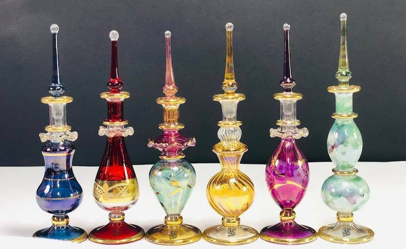 من كل بستان وردة | كولكشن زجاجات عطر هاند ميد – Cairo Art Glass