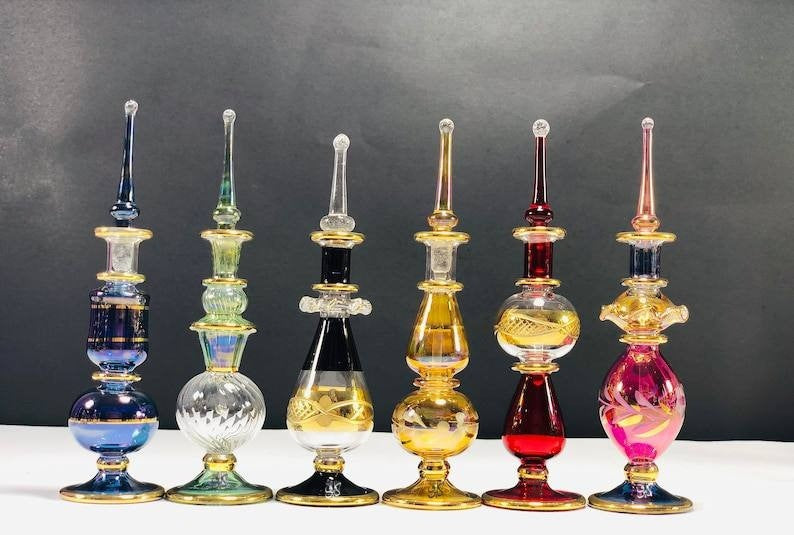 من كل بستان وردة | كولكشن زجاجات عطر هاند ميد – Cairo Art Glass