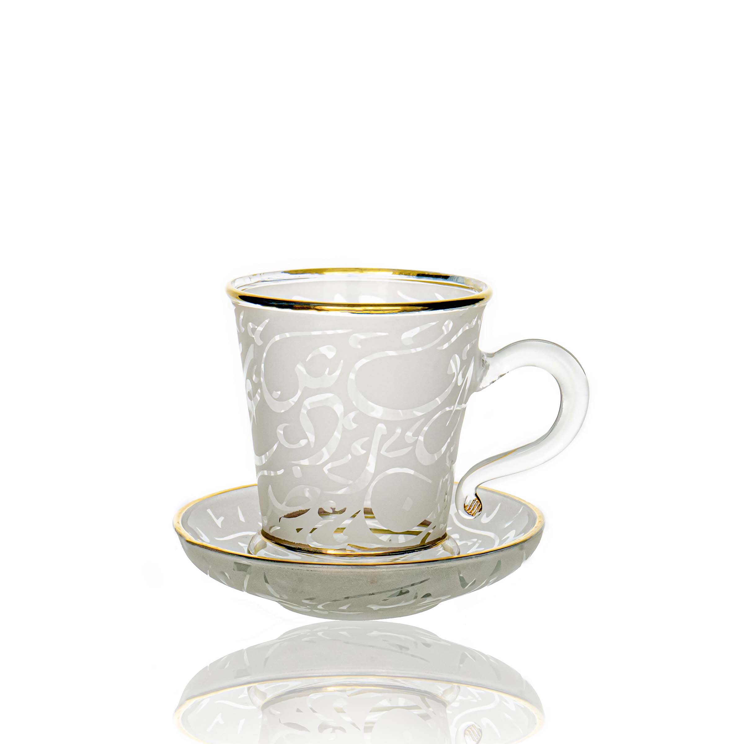 طقم قهوه بيركس حروف ابيض دهب اصفر ك